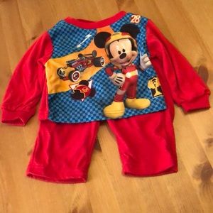 NWOT Mickey Mouse Flannel PJ Set